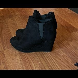 Black suede wedges